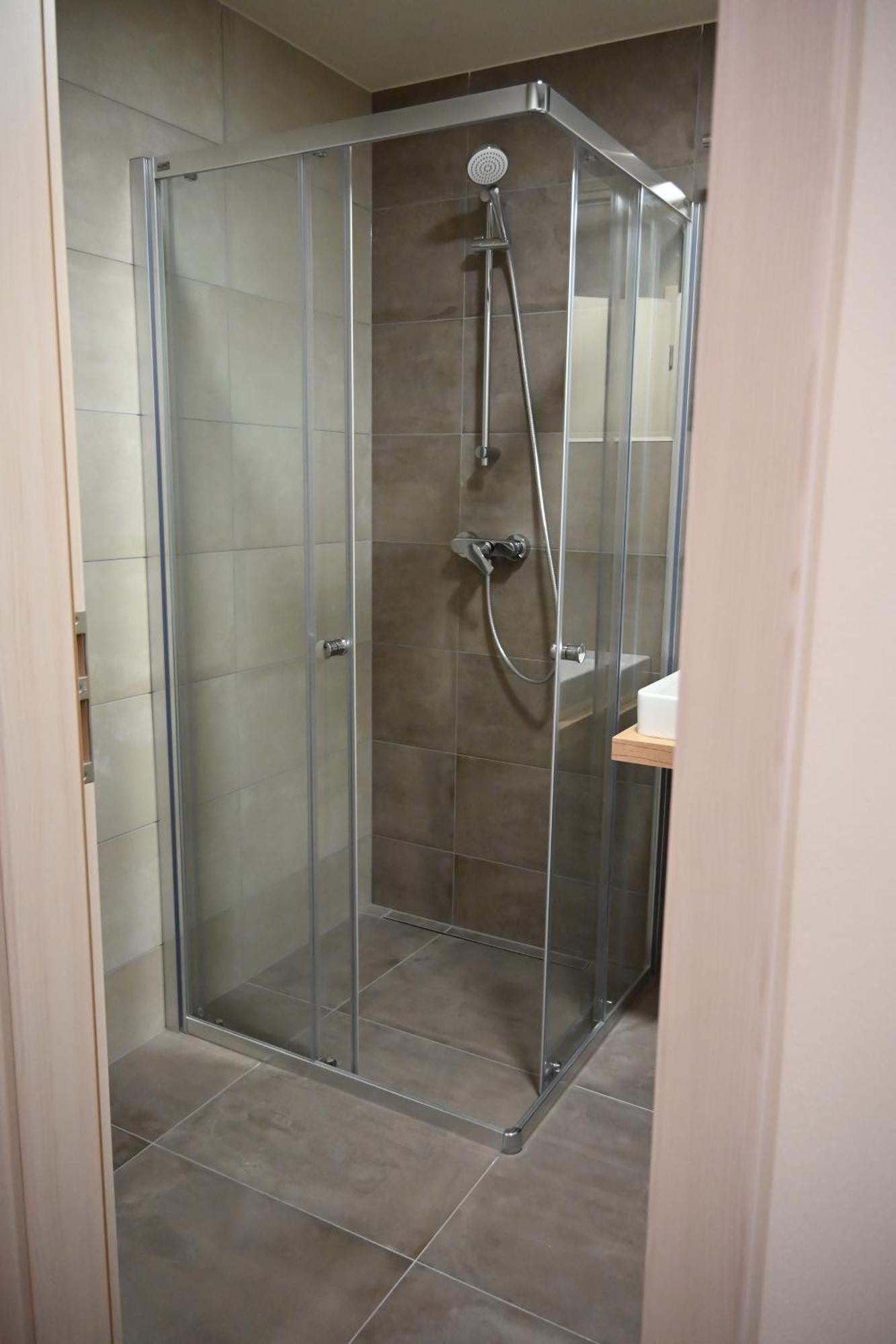 Apartman Perla 28, Ricky Exteriör bild